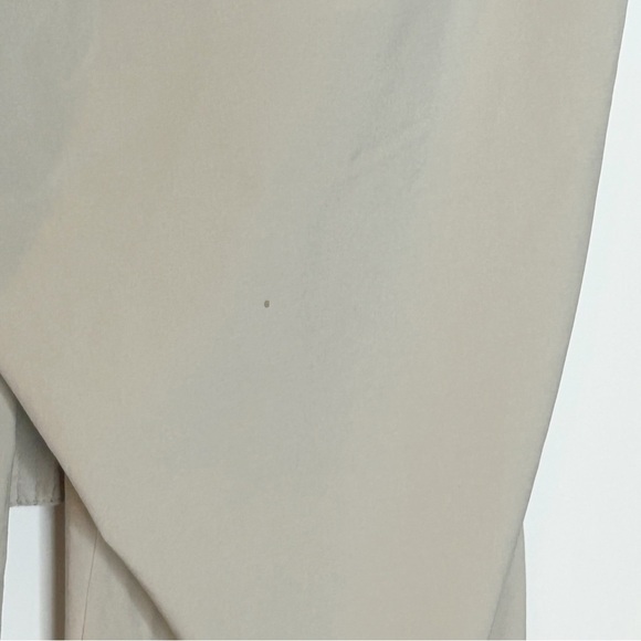 Athleta Skyline Pant II Paperbag Light Beige Size 10 - Picture 10 of 14